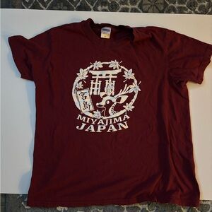 Miyajima Japan Maroon Graphic M T-Shirt